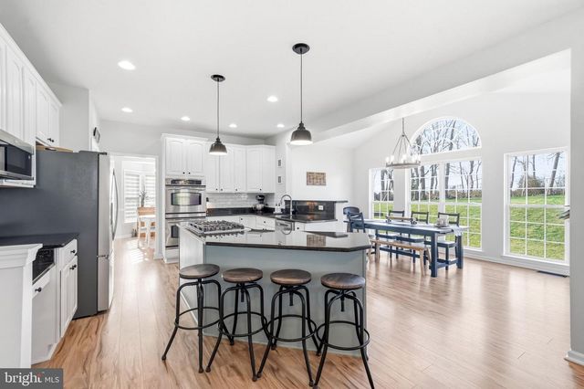 207 DILLONS LN, Mullica Hill, NJ 08062