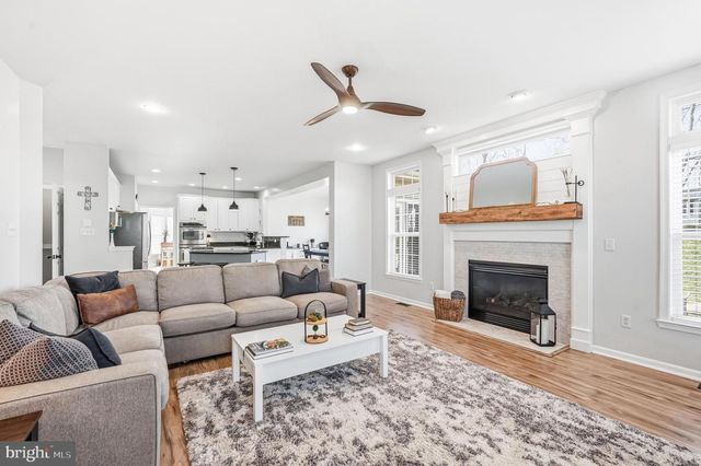 207 DILLONS LN, Mullica Hill, NJ 08062