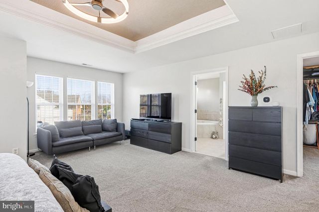 207 DILLONS LN, Mullica Hill, NJ 08062