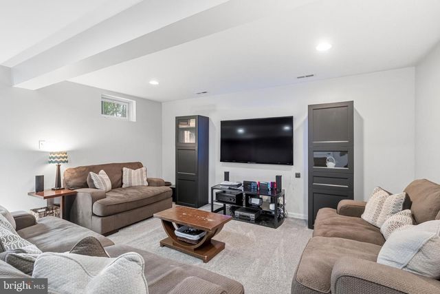 207 DILLONS LN, Mullica Hill, NJ 08062