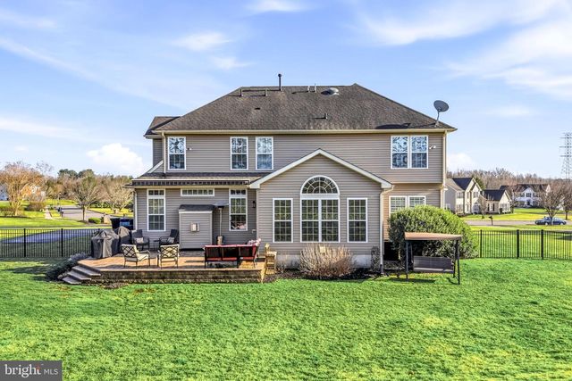 207 DILLONS LN, Mullica Hill, NJ 08062