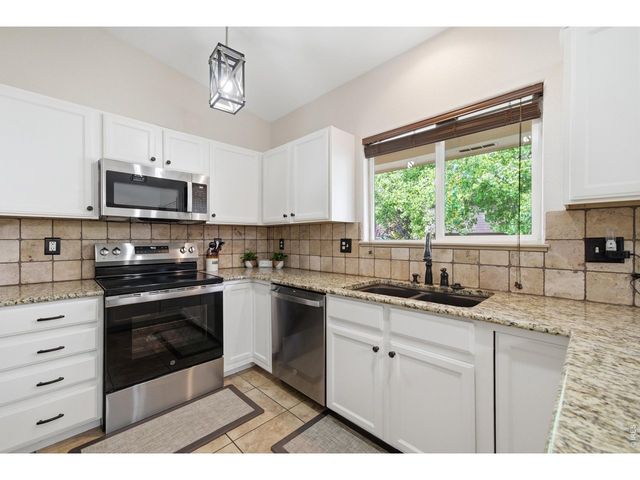 3143 50th Ave Ct, Greeley, CO 80634