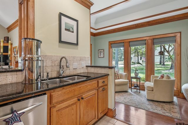 100 Red Oak, Bullard, TX 75757