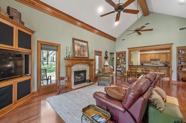 100 Red Oak, Bullard, TX 75757