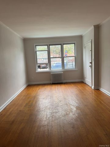14014 Jewel Avenue, Flushing, NY 11367