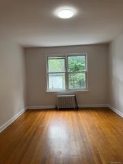 14014 Jewel Avenue, Flushing, NY 11367