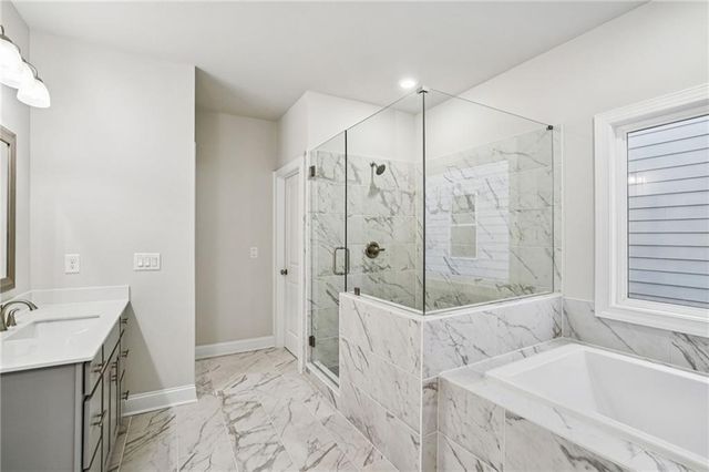 581 Beechwood Way, Hoschton, GA 30548