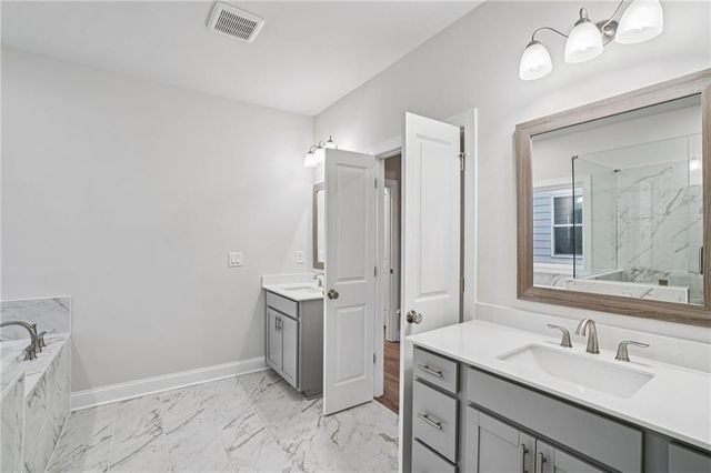 581 Beechwood Way, Hoschton, GA 30548