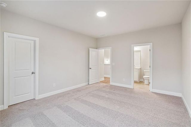 581 Beechwood Way, Hoschton, GA 30548