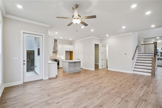 581 Beechwood Way, Hoschton, GA 30548