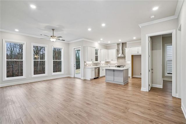 581 Beechwood Way, Hoschton, GA 30548