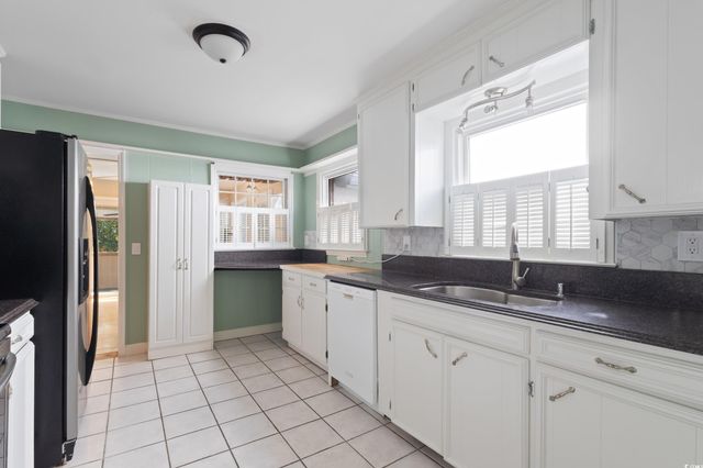 4406 Lakeside Dr., Little River, SC 29566