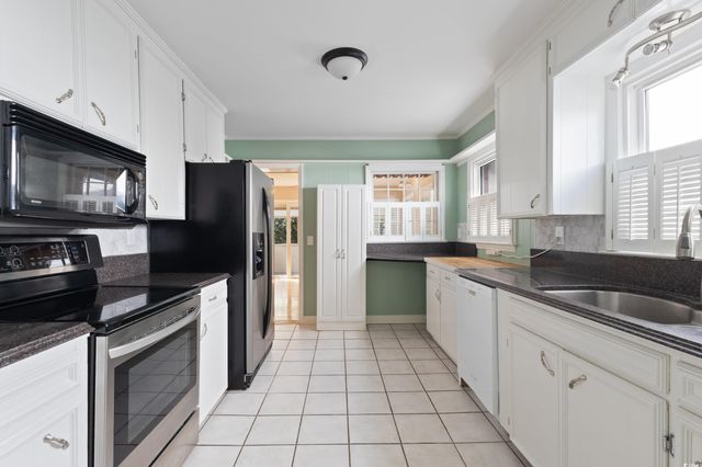 4406 Lakeside Dr., Little River, SC 29566