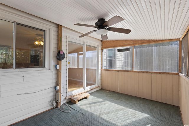 4406 Lakeside Dr., Little River, SC 29566