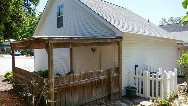 4406 Lakeside Dr., Little River, SC 29566