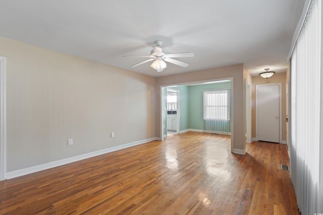 4406 Lakeside Dr., Little River, SC 29566