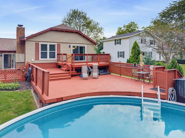 5538 Sandy LANE, Mount Pleasant, WI 53406