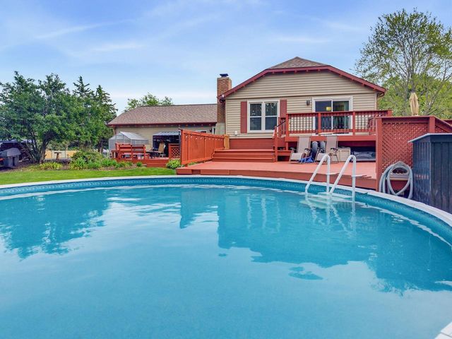 5538 Sandy LANE, Mount Pleasant, WI 53406