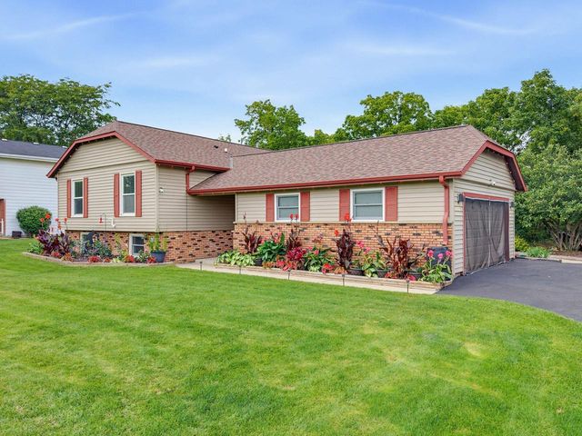 5538 Sandy LANE, Mount Pleasant, WI 53406