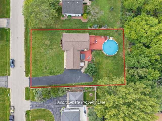 5538 Sandy LANE, Mount Pleasant, WI 53406
