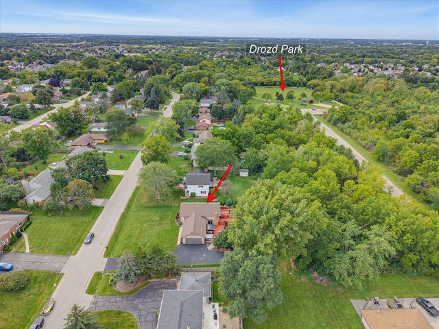 5538 Sandy LANE, Mount Pleasant, WI 53406