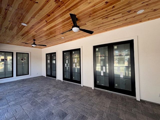 9413 Park St., Myrtle Beach, SC 29572