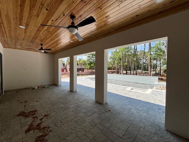 9413 Park St., Myrtle Beach, SC 29572