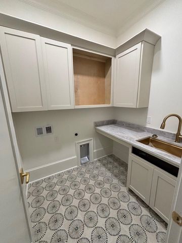 9413 Park St., Myrtle Beach, SC 29572