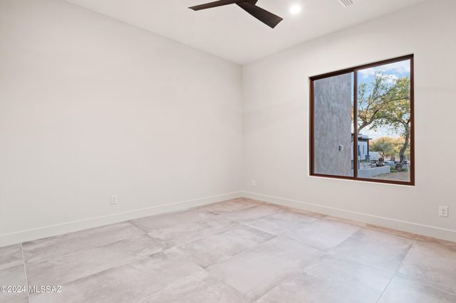 2320 N Soldier Trail, Tucson, AZ 85749