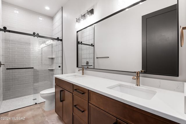 2320 N Soldier Trail, Tucson, AZ 85749