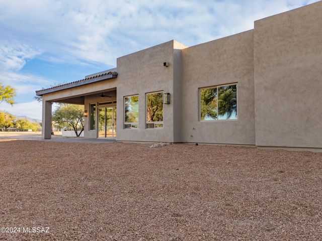 2320 N Soldier Trail, Tucson, AZ 85749