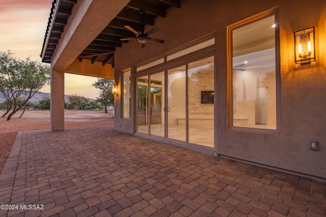 2320 N Soldier Trail, Tucson, AZ 85749