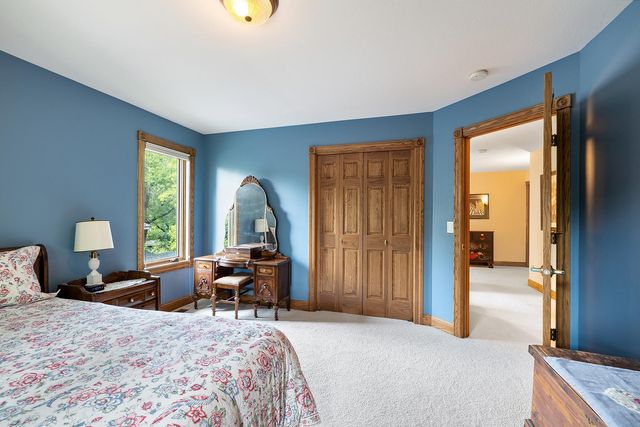 2828 Burnham Boulevard, Minneapolis, MN 55416