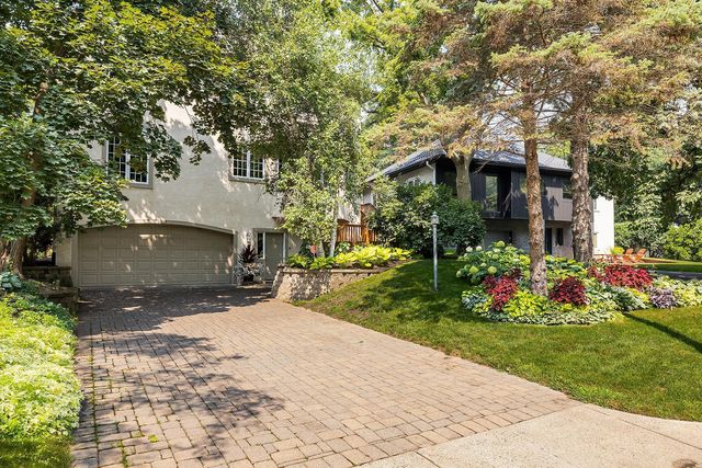 2828 Burnham Boulevard, Minneapolis, MN 55416