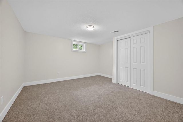 608 SW Montgomery Street, Lee's Summit, MO 64081