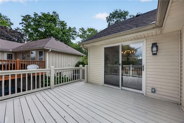 608 SW Montgomery Street, Lee's Summit, MO 64081