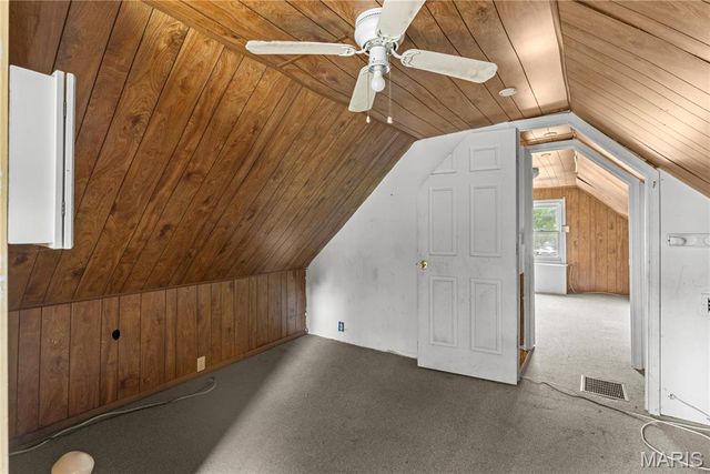 6704 Schofield Place, St Louis, MO 63133
