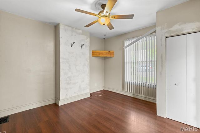 6704 Schofield Place, St Louis, MO 63133