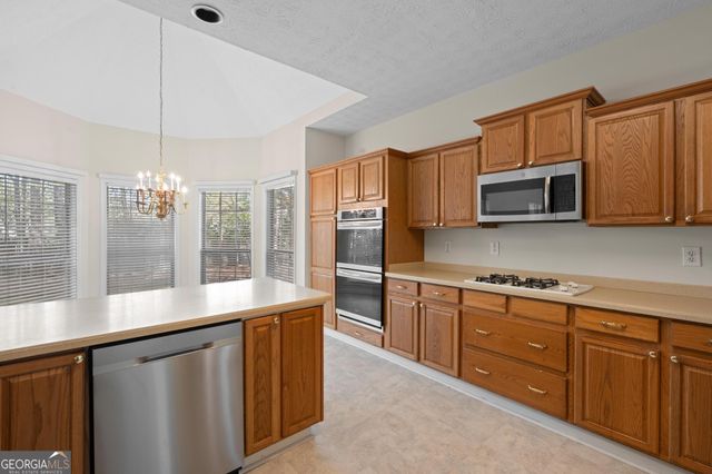 157 Talon Place, Mcdonough, GA 30253