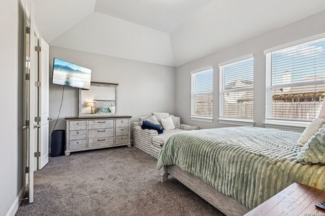 131 DOVETAIL ST, Boerne, TX 78006
