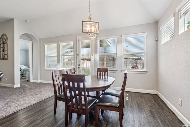 131 DOVETAIL ST, Boerne, TX 78006