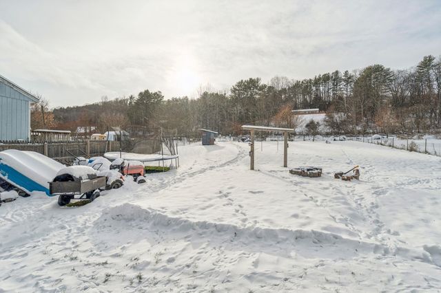 724 South Windsor Street, Royalton, VT 05068