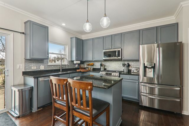 268 ALPINE Drive, Gilberts, IL 60136