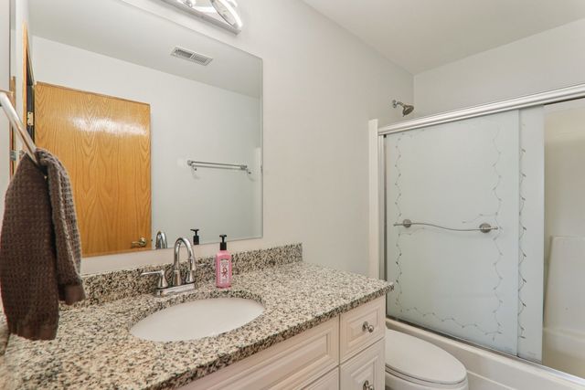 268 ALPINE Drive, Gilberts, IL 60136