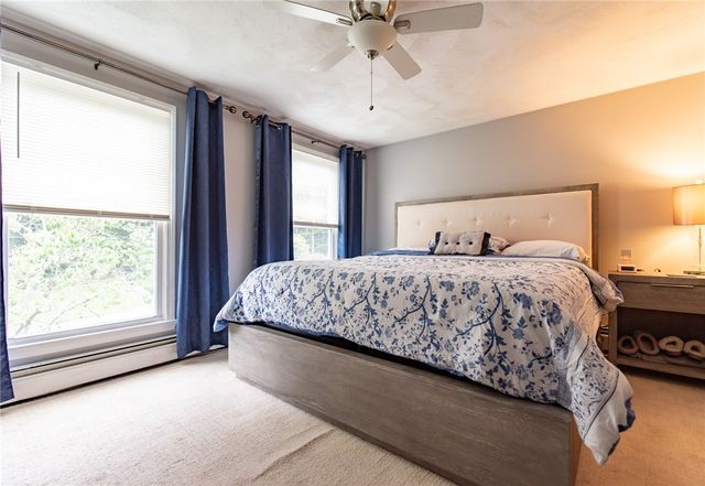 18 Woodcrest Drive, Johnston, RI 02919