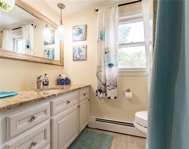 18 Woodcrest Drive, Johnston, RI 02919