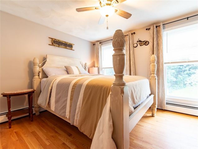 18 Woodcrest Drive, Johnston, RI 02919