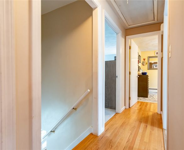 18 Woodcrest Drive, Johnston, RI 02919