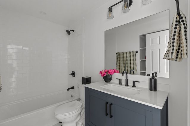 22 Brookside Rd, Rockland, MA 02370