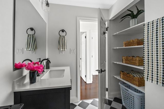 22 Brookside Rd, Rockland, MA 02370